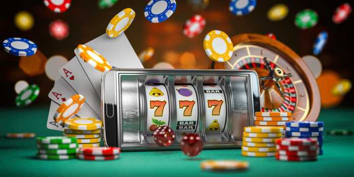 The Difference Between Casino Games and Poker | Gold99